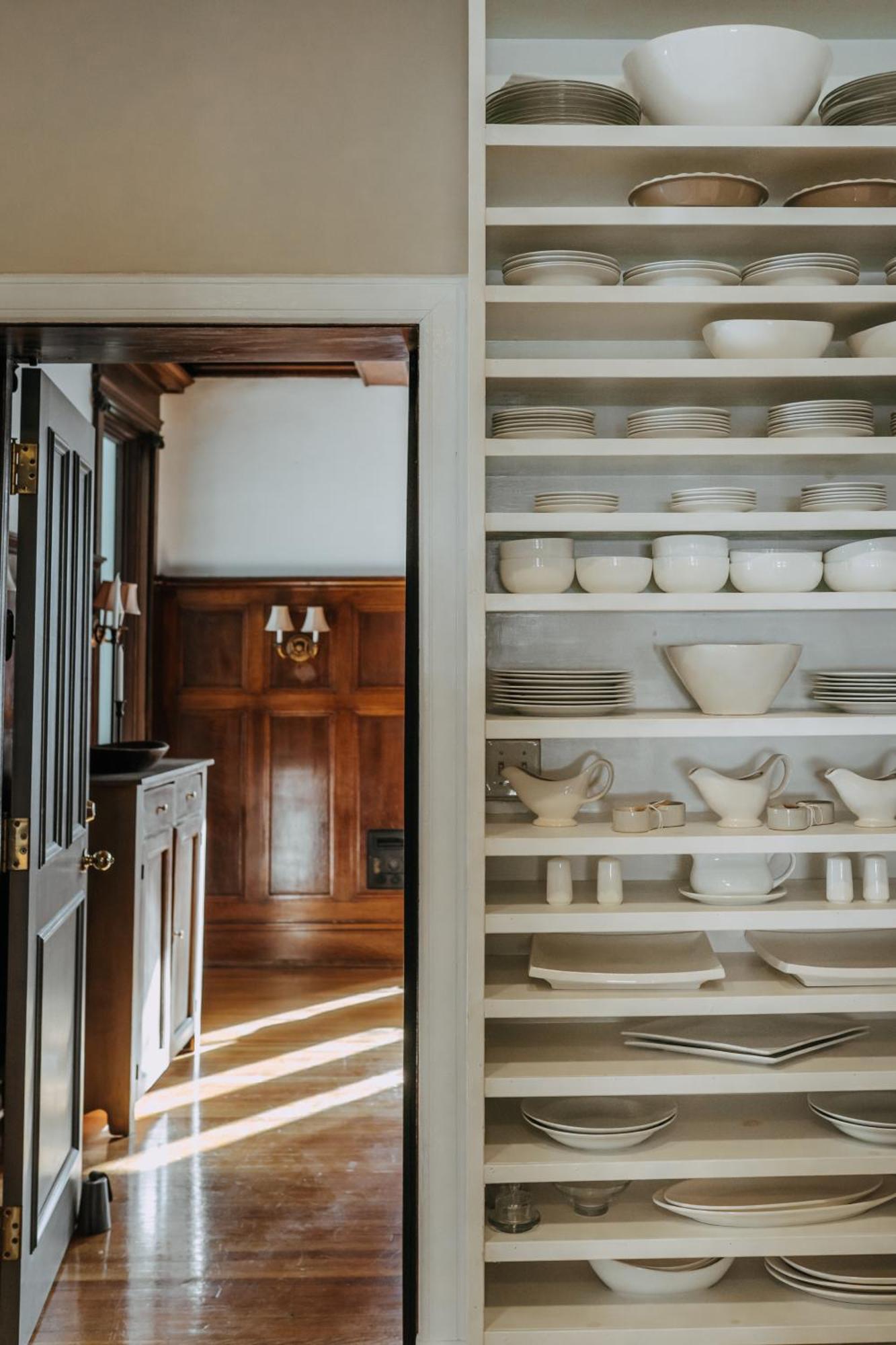No. 5 East Bed & Breakfast Уинипег Екстериор снимка