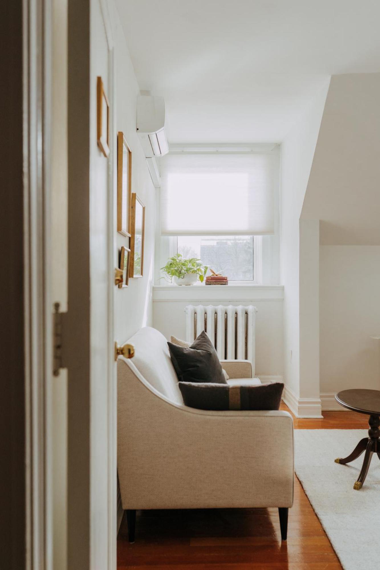 No. 5 East Bed & Breakfast Уинипег Екстериор снимка