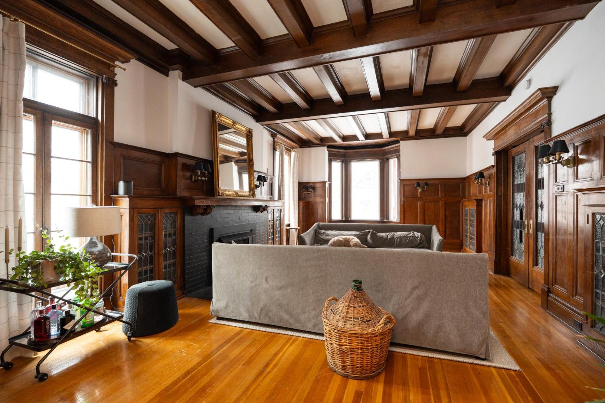 No. 5 East Bed & Breakfast Уинипег Екстериор снимка